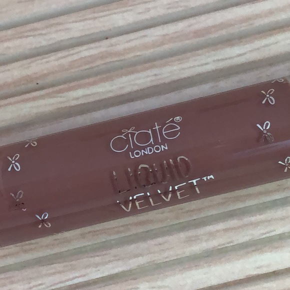 Beauty Makeup Skincare Product Deluxe Sample Bundle - Picture 10 of 15